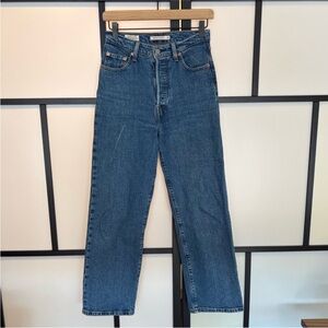 Levi’s Ribcage Straight denim jeans Premium quality denim. Size 26 blue